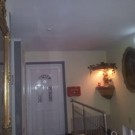 Zentrum Apartament *